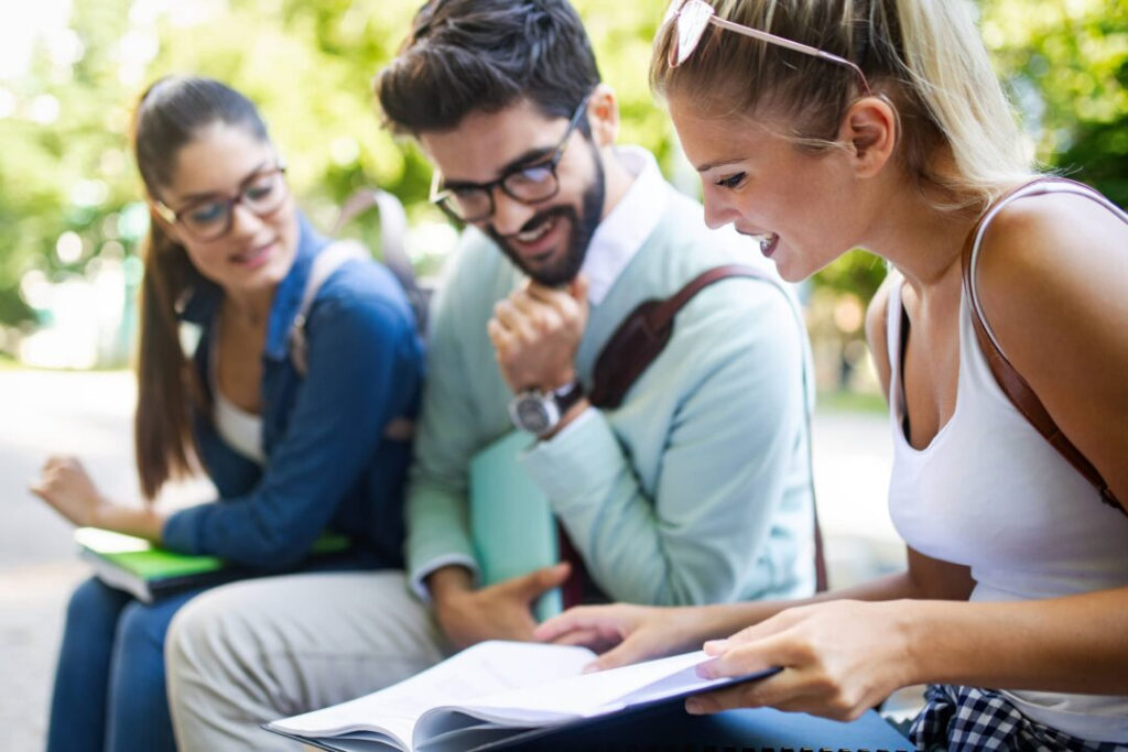 Universidades que exigen menor puntaje PAES